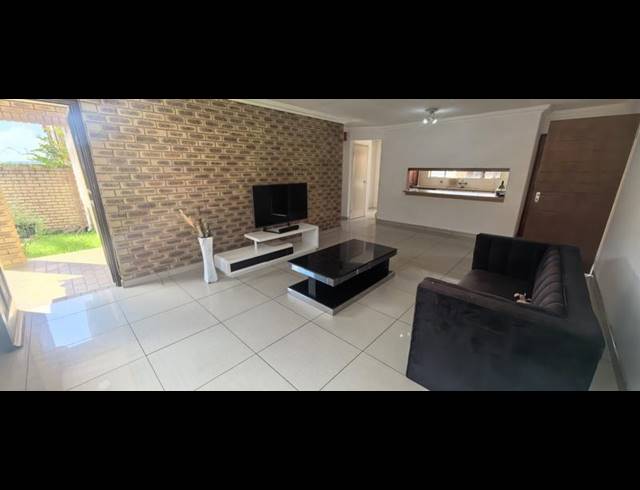 2 BEDROOM TOWNHOUSE FOR SALE IN PRINCESS AH